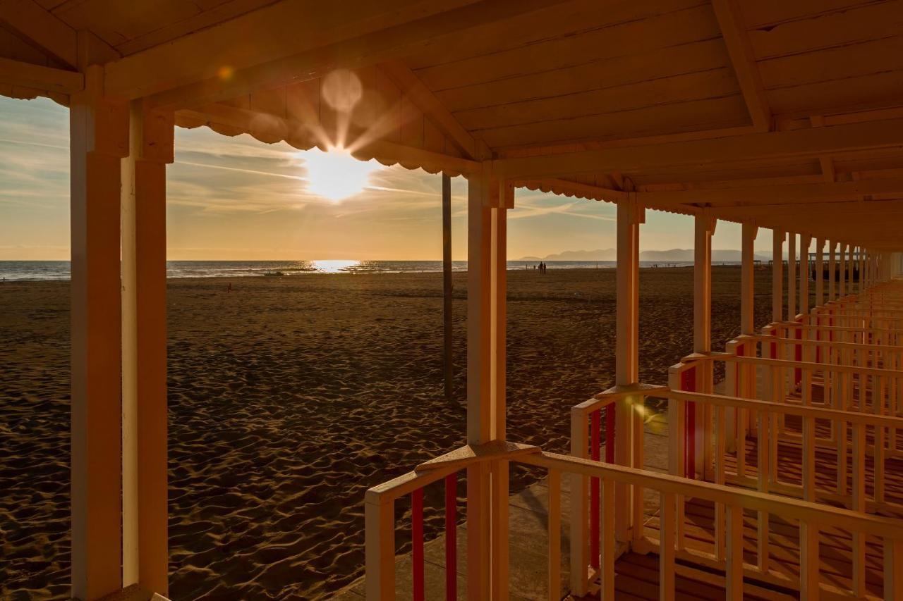 Ferienwohnung La Casina Al Mare Vista Pineta Marina Di Carrara Exterior foto